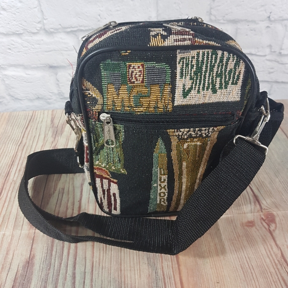 American Uni VTG Tapestry Multi Crossbody - Picture 4 of 13